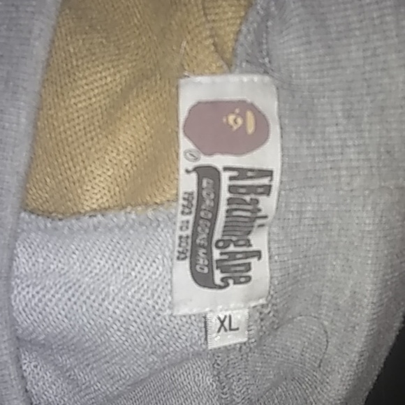 A Bathing Ape Gym Shorts - Picture 3 of 3